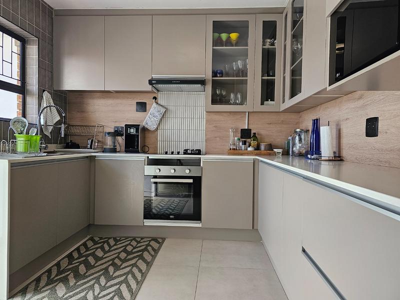 3 Bedroom Property for Sale in Mossel Bay Central Western Cape
